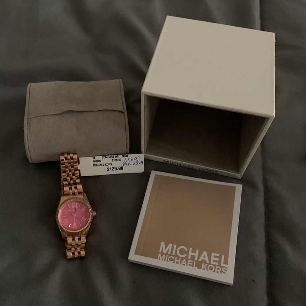 Mk watch